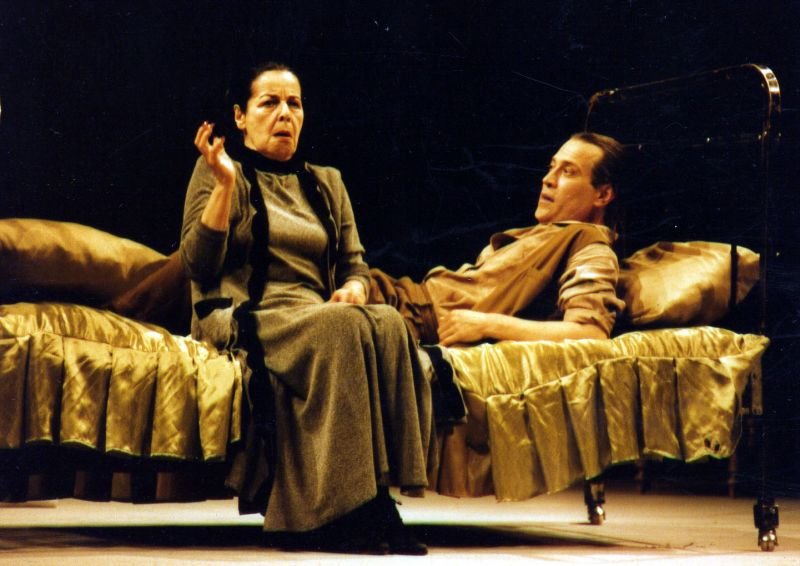 A murit o mare actriţă a Teatrului Naţional din Cluj