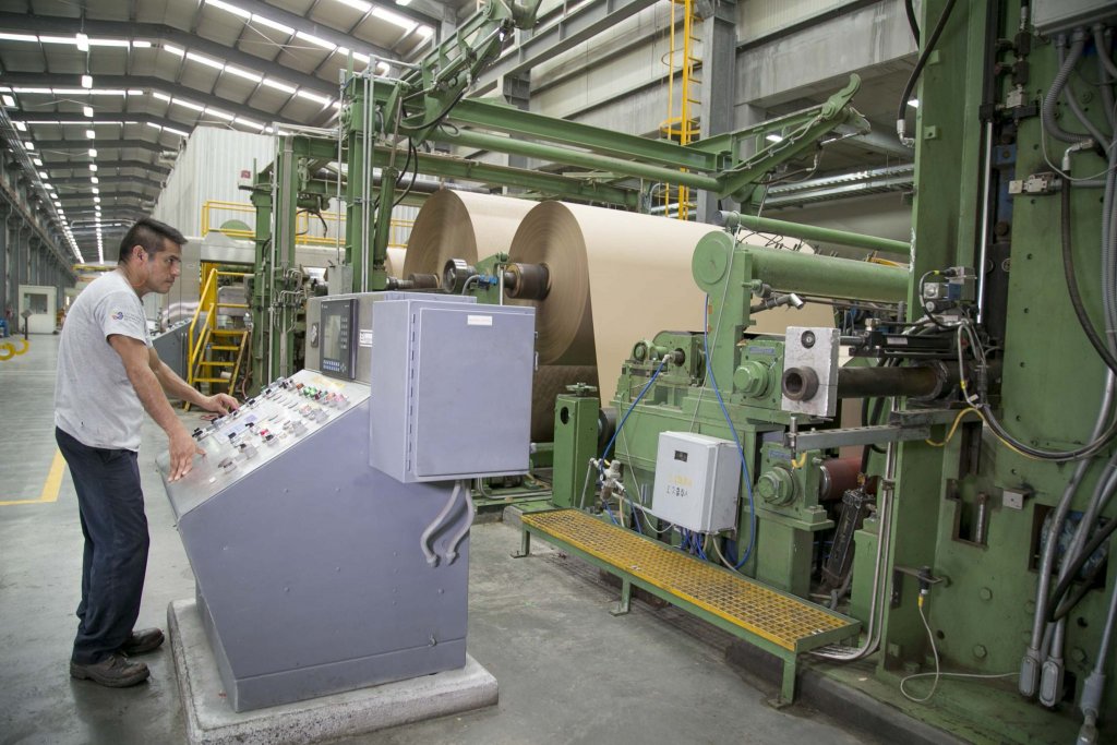Fabrică de produse absorbante de 80 de milioane de euro la Dej, cu bani de la stat