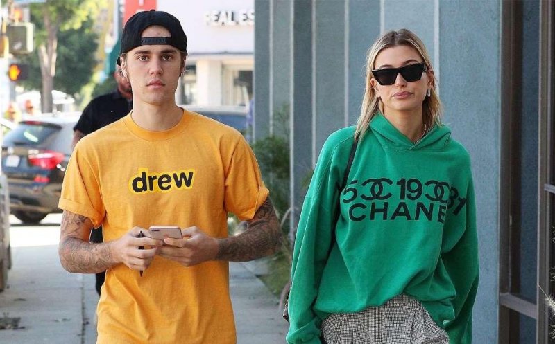 Hailey Baldwin, rugată să divorţeze de Justin Bieber