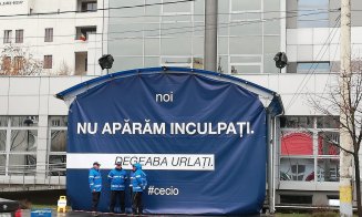 Circ la Consiliul Judeţean. Sindicaliştii de la aeroport, întâmpinaţi cu: "Noi nu apărăm inculpaţi. Degeaba urlaţi. #cecio"