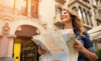 Cele mai SIGURE destinaţii turistice pentru o femeie care călătoreşte singură