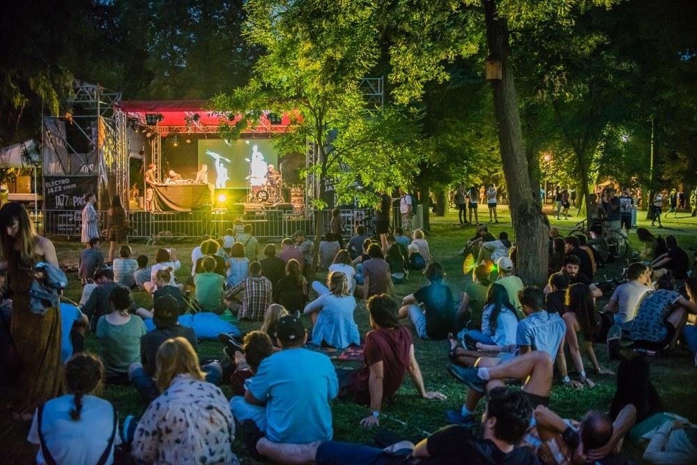 Parcul Central din Cluj-Napoca se transformă în galerie de artă