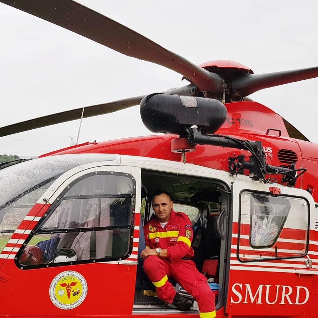 Pompier în timpul liber, intervenţie pe Autostrada Transilvania. A întârziat la meciul de la Cluj, dar a salvat o viaţă