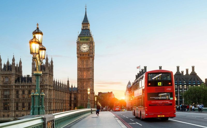 Zboruri noi Cluj - Londra. Bilete de la 100 lei