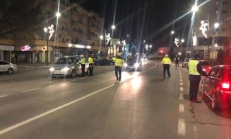 Vitezomanii, arşi de poliţiştii din Cluj în miez de noapte. 21 de amenzi într-o oră