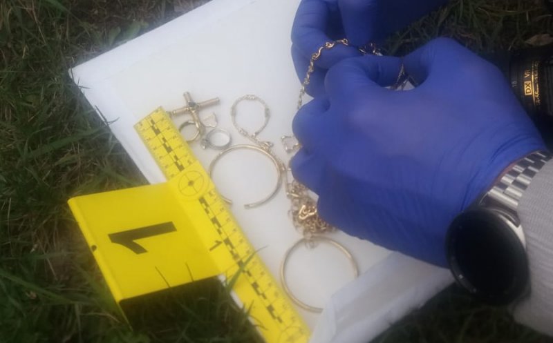 Hoţi ghinionişti. La puşcărie, în nici două ore, după o spargere de 5.000 de euro