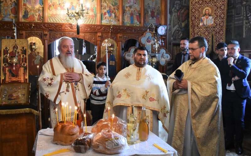 PREMIERĂ în România: Slujbă oficiată în limbile română şi ROMANI la Cluj