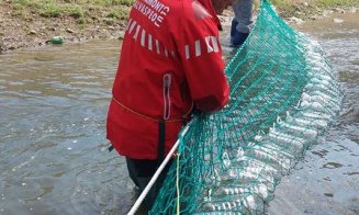 Curăţenie în Cheile Turzii: 150 de saci de gunoaie