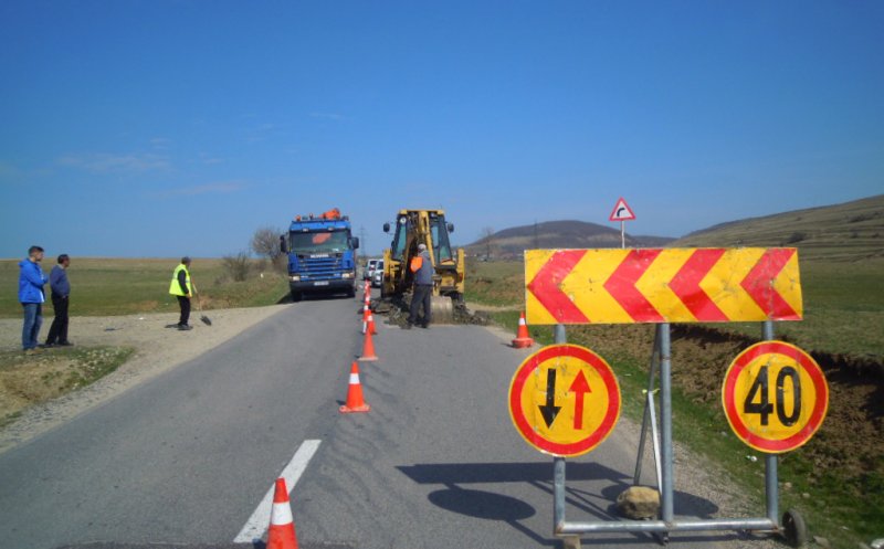 Asfalt pe drumul din Ciurila
