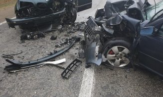 6 răniţi într-un accident cu 3 maşini, la ieşire din Cluj spre Mureş. Trafic blocat