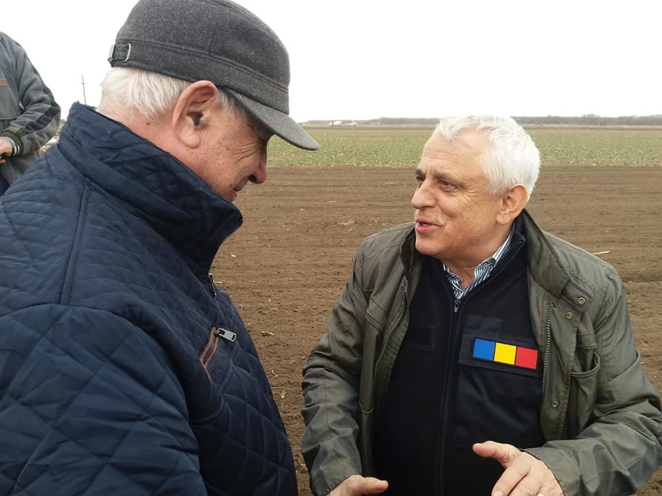 Ministrul Agriculturii, la Cluj: "Deşi există restricţii, fermierii îşi vor putea valorifica carnea de miel"
