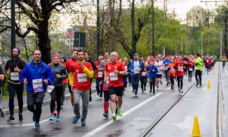 Emil Boc și angajații Primăriei Cluj-Napoca au alergat la Maratonul Internațional Cluj
