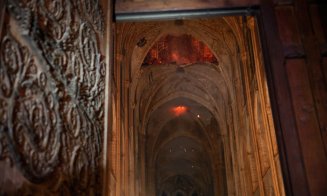INCENDIU la Catedrala Notre-Dame. Structura edificiului, salvată de pompieri/Imagini din interior