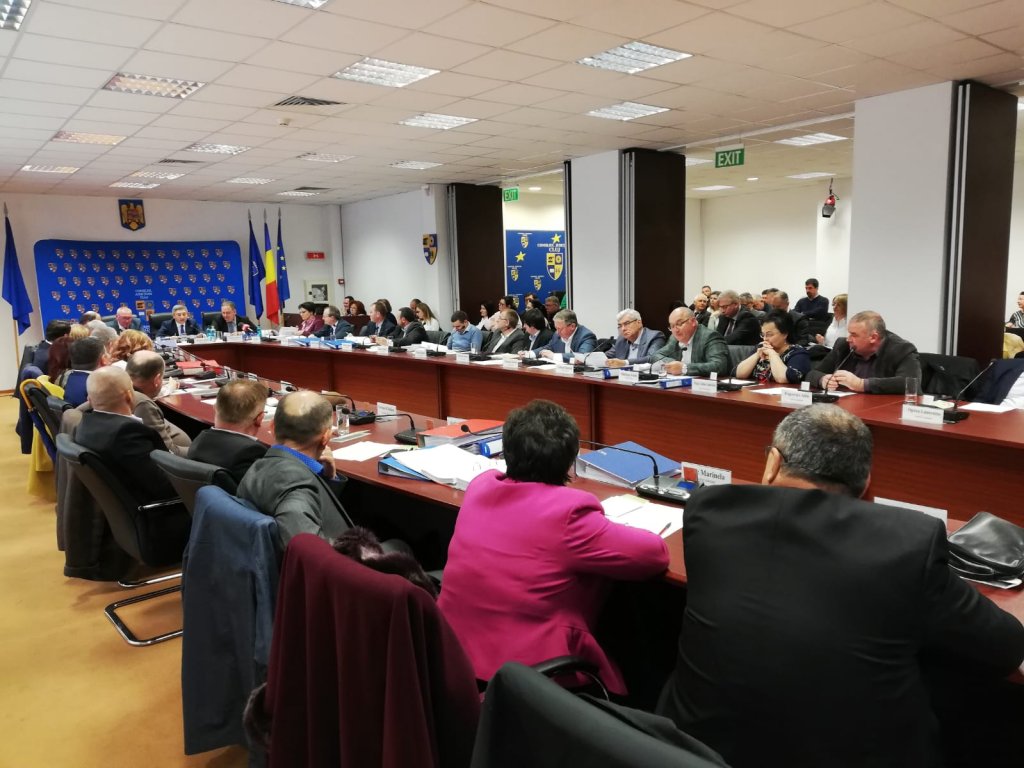 Bugetul Clujului pe 2019, aprobat la limită de consilierii județeni
