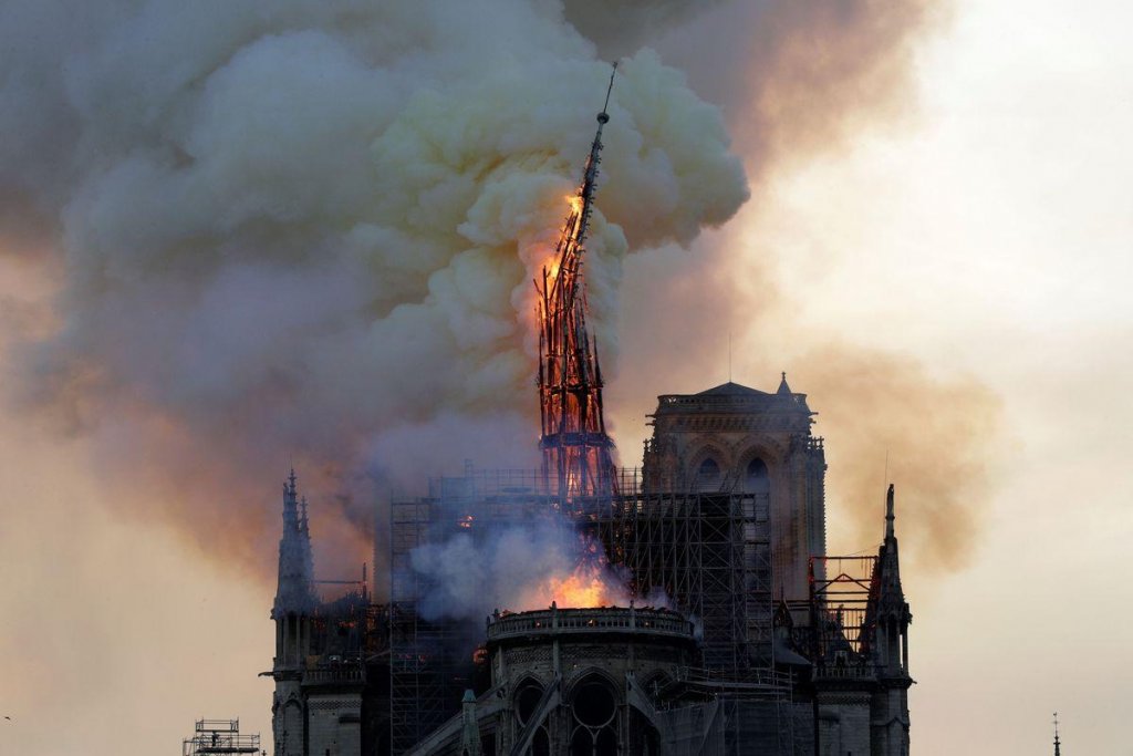 Consiliul Județean Cluj donează 100.000 de lei pentru Notre-Dame