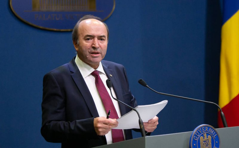 Tudorel Toader OUT de la Ministerul Justiţiei