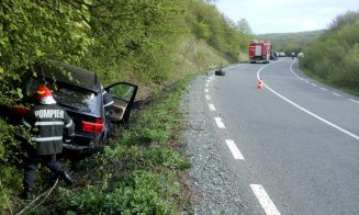 Accident cu 3 maşini pe drumul Sfântul Ion. Şoferul vinovat era beat