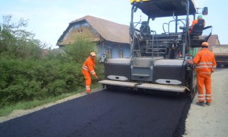 Lucrări de asfaltare pe DJ 109A Panticeu