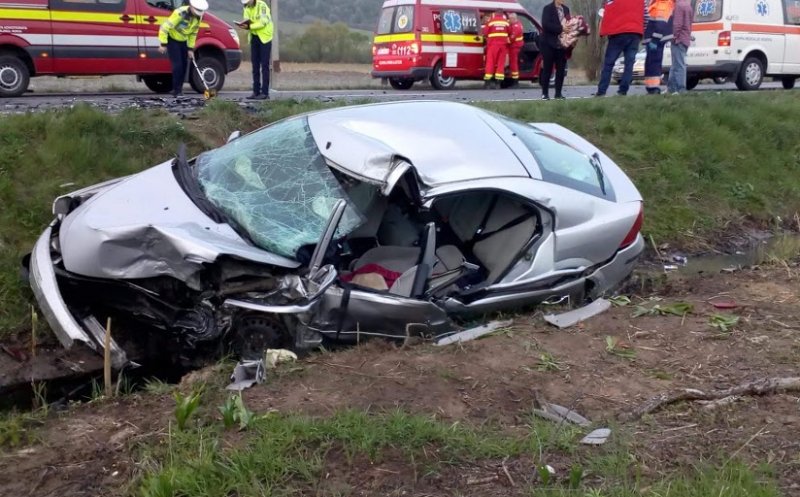 Moartea vine de Înviere. Doi copii decedați după un accident la Huedin