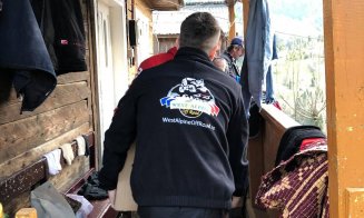 Voluntarii din Cluj au făcut fericite 45 de familii din creierii Apusenilor