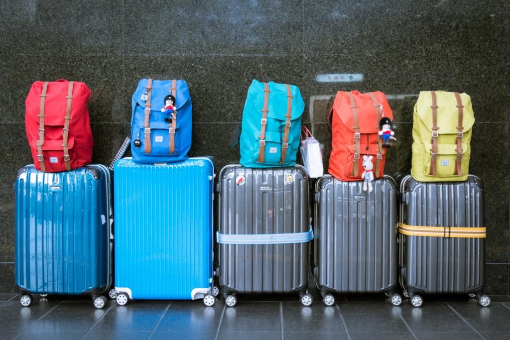Hotelierii cer prelungirea vacanței de vară. Răspunsul ministrului Educației