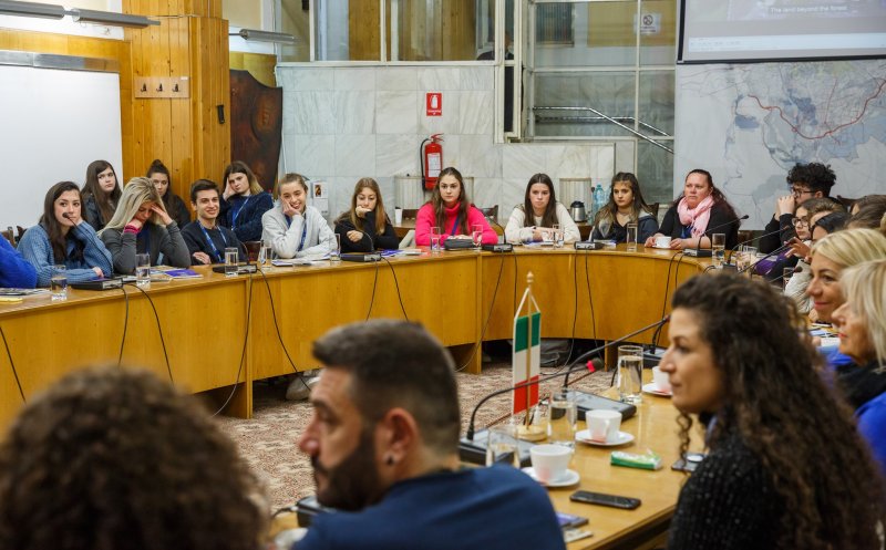 Liceeni Erasmus, în vizită la Primăria Cluj
