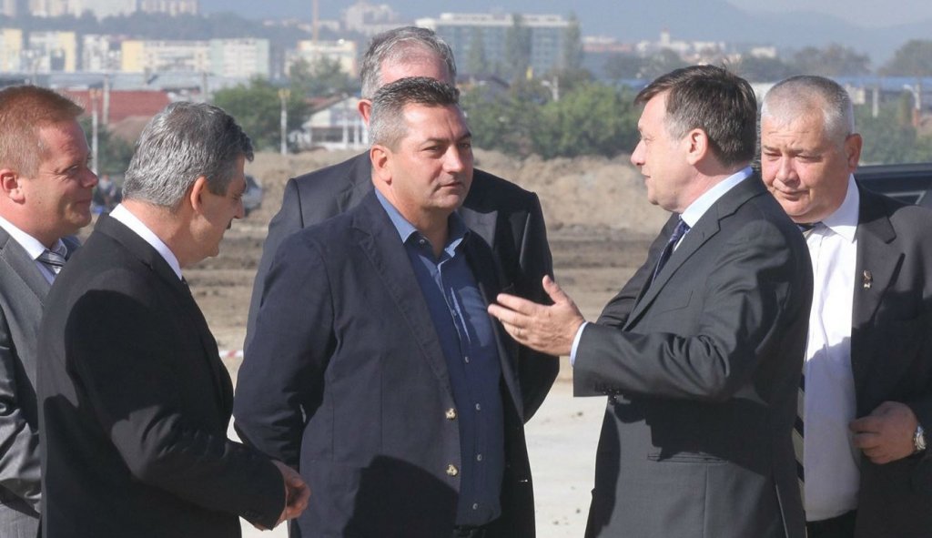 Societatea de construcții a familiei Bene, executată silit de un creditor italian