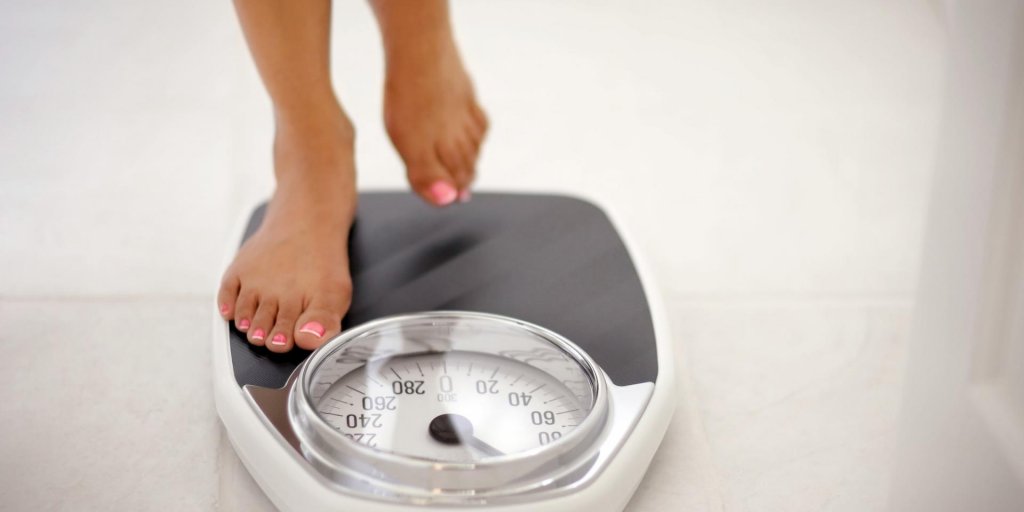 Dieta simplă care te scapă de 3 kg cât ai clipi