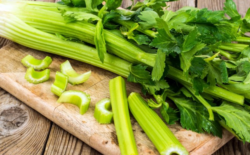 Dieta cu țelină. Cum să o folosești la mesele zilei