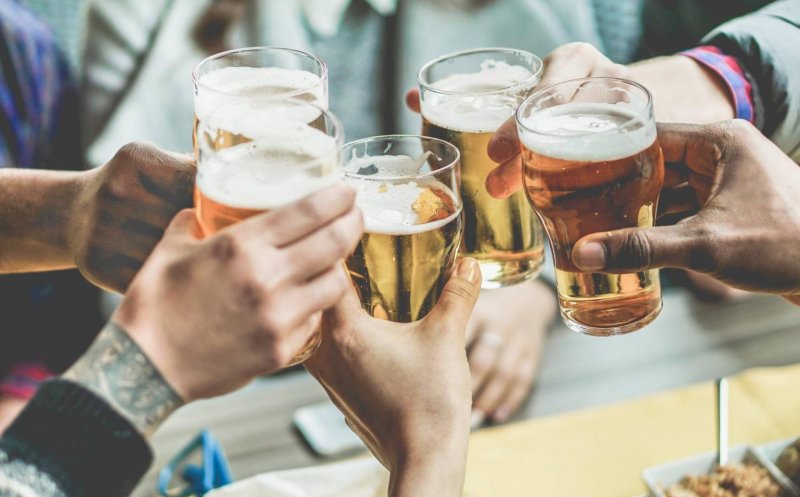 Europarlamentare 2019.  Barurile din Cluj dau cafele și beri gratis pentru cei care votează