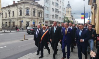 Iohannis, la pas spre UBB Cluj, unde își lansează ultimul volum