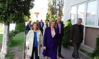 Corina Creţu (PRO România), la Cluj: "Am venit cu speranţa unui nou început" / Ioan Rus: "Am votat cu speranţan unei noi stângi europen