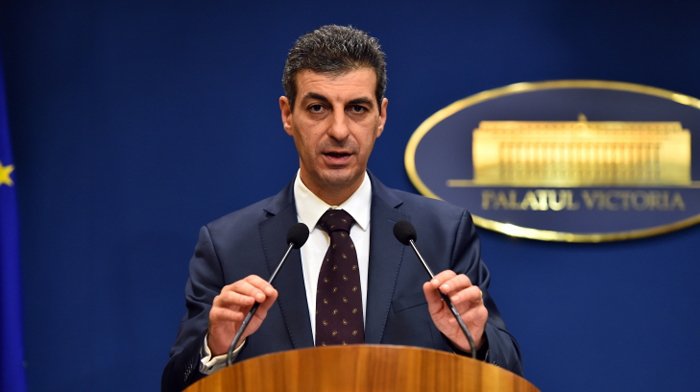 Fostul ambasador al României la UE a stat trei ore la coadă, dar nu a putut intra să voteze