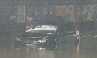 Ploaia a făcut din Cluj un oraș navigabil