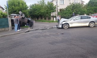 Accident spectaculos la trecerea pe sub Calea Turzii