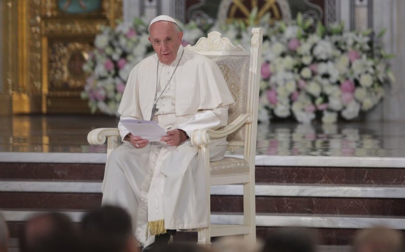 Papa Francisc, fascinat de Transilvania: "E o frumuseţe, n-am mai văzut niciodată ceva atât de minunat"/ VIDEO Vatican