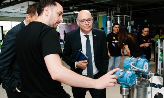 600 de tineri din Cluj au vizitat campusul americanilor de la Emerson