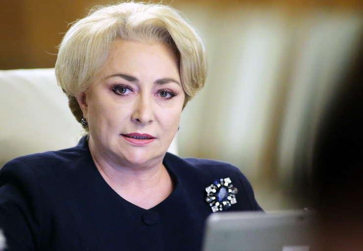 Consilierul care a afirmat că actualul Guvern a "gonflat foarte mult administraţia", dat afară