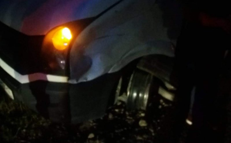 Accident cu motociclist în Apahida. A ratat curba și s-a izbit de o mașină