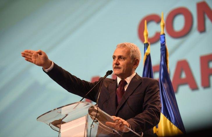Protest la Cotroceni pentru eliberarea lui Liviu Dragnea. "Dragnea te iubim, noi ca tine nu găsim"