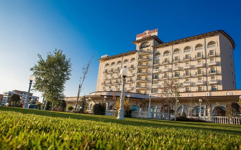 Hotelurile de cinci stele din Cluj au afaceri abia cât unul din Bucureşti