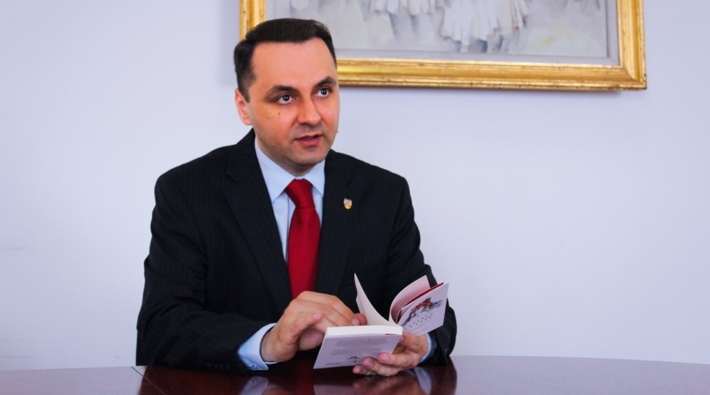 Senatorul Cristian Lungu: „Pe când un marș împotriva dictaturii minorităților?”
