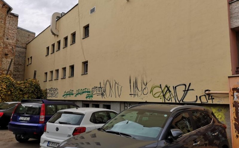 Clujul scapă de vandalizarea cu graffiti / Primăria cumpără instalație de curățat eco