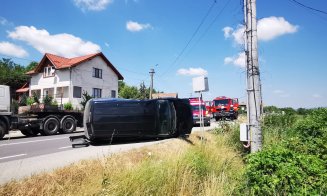 Accident cu un rănit în Nima. O mașină s-a răsturnat