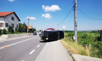 Accident cu un rănit în Nima. O mașină s-a răsturnat