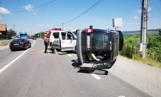 Accident cu un rănit în Nima. O mașină s-a răsturnat