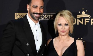 Pamela Anderson s-a despărţit de fotbalistul francez Adil Rami, pe care l-a acuzat că avea „o viaţă dublă”
