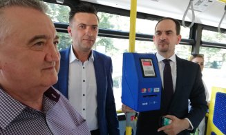 Clujenii pot cumpăra bilete cu cardul bancar contactless, direct din autobuz