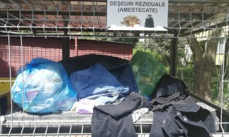 Clujul, luat pe nepregătite de colectarea selectivă obligatorie. Gunoiaele sunt aruncate la grămadă, iar clujenii - zăpăciţi de noile reguli