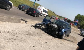 TIR răsturnat la intrare în Turda. Șoferul, încarcerat